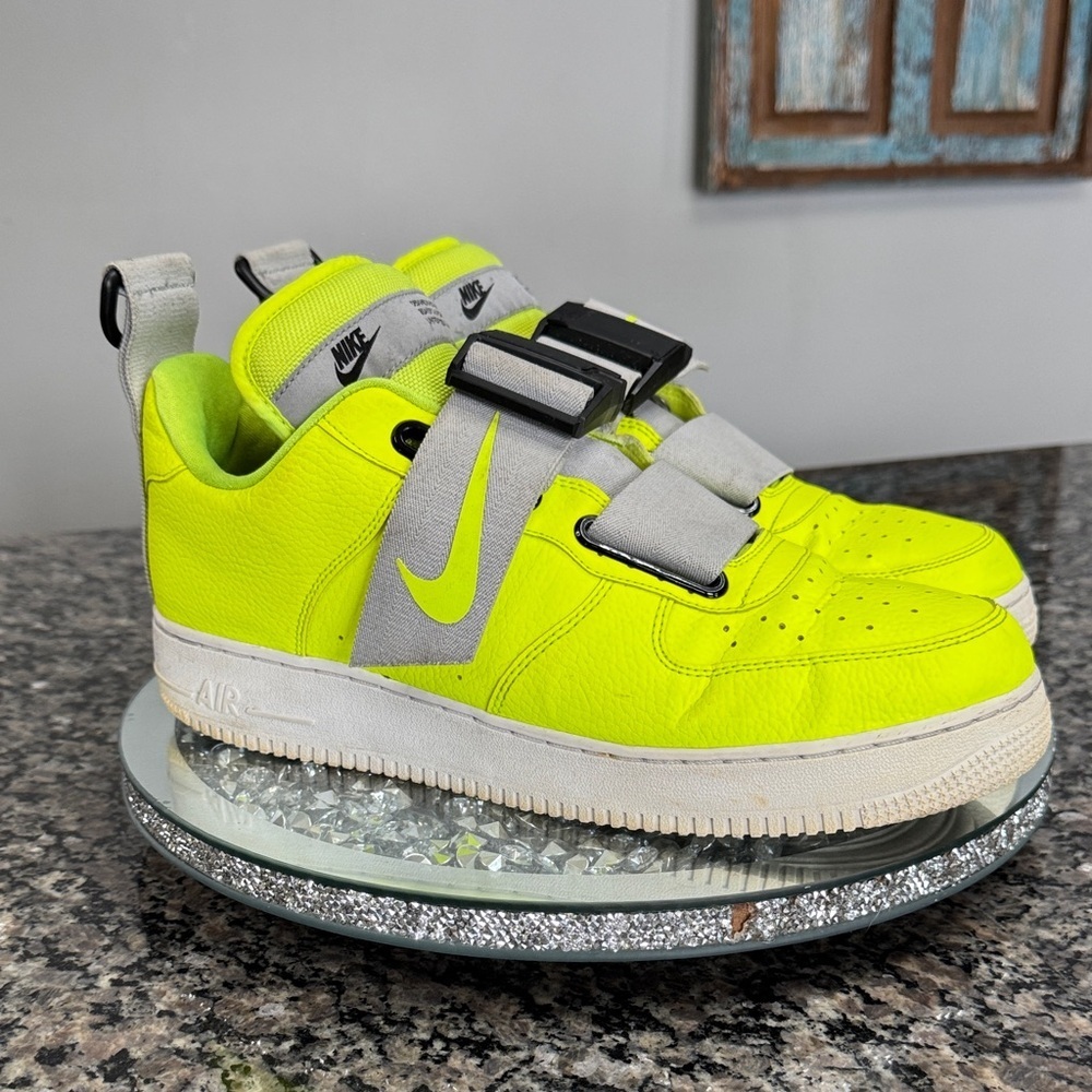 Nike Air Force 1 volt utility Men's Sneakers 12